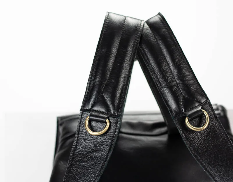 Artemis backpack - Black leather