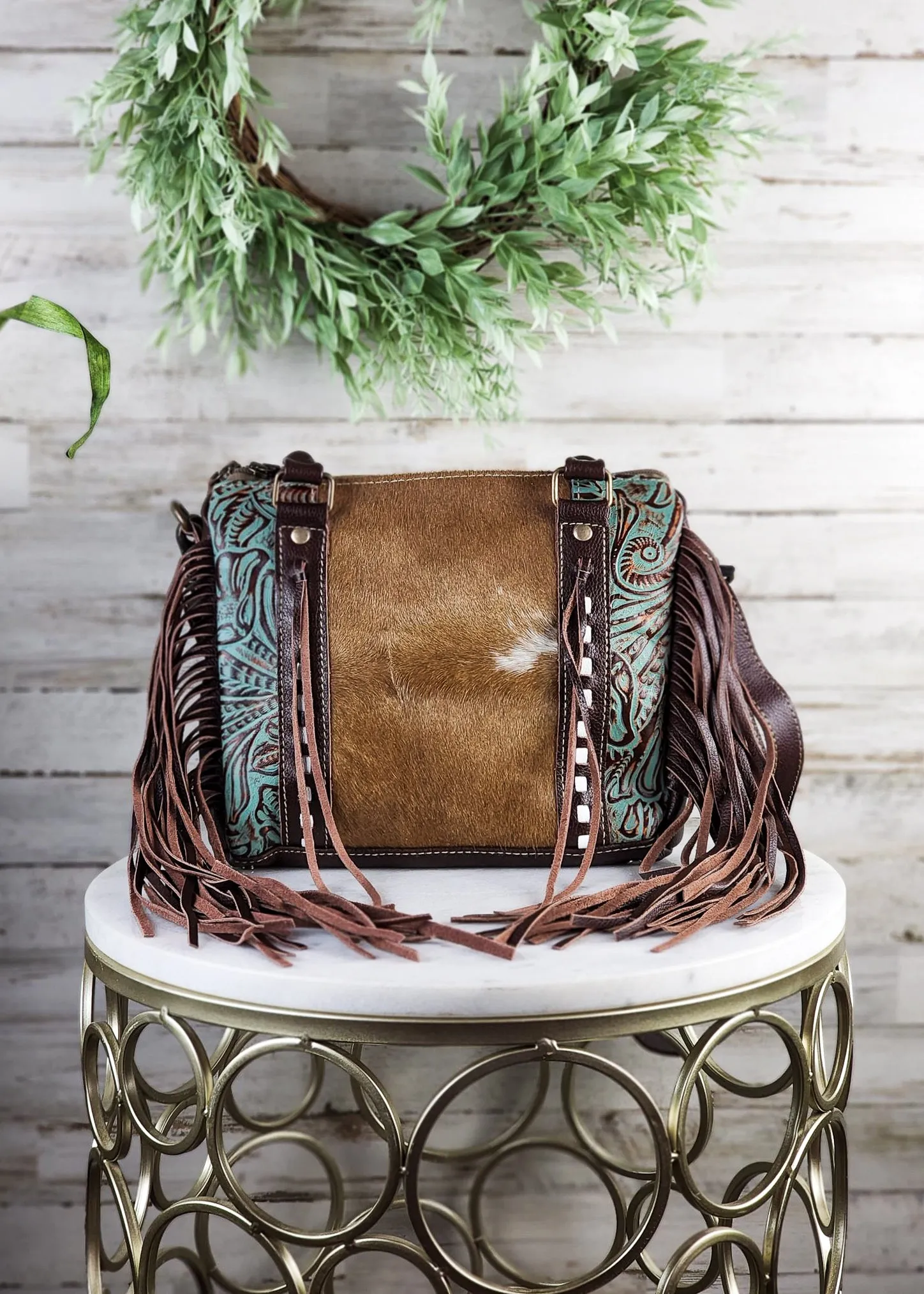 Concealed Carry Lopin' Cowhide Crossbody Handbag