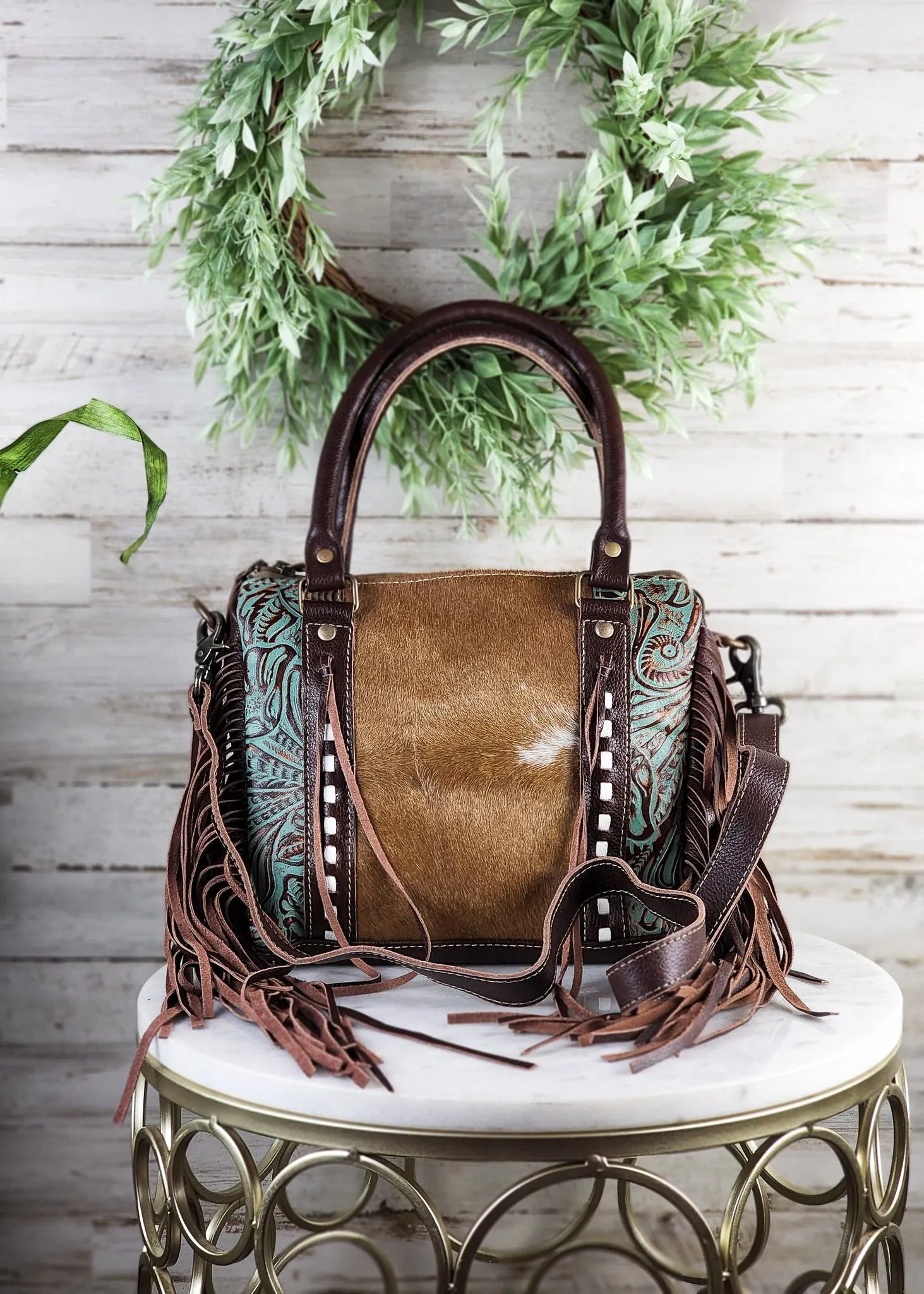 Concealed Carry Lopin' Cowhide Crossbody Handbag