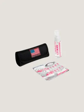 KIT DE LIMPIEZA OAKLEY USA FLAG CLEANING KIT